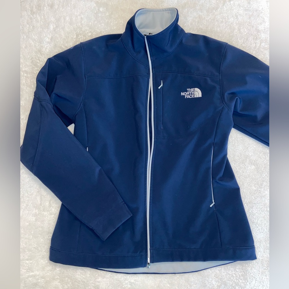 North Face Navy Jacket - Picture 2 of 13